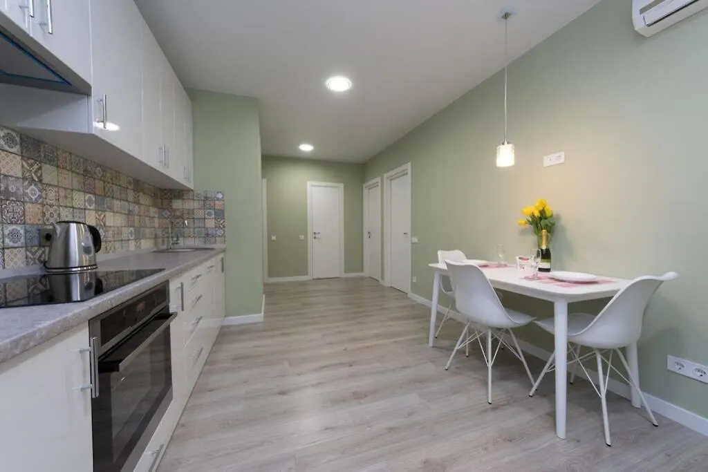Чудесная 2 Комнатная Квартира Люкс Уровня Теремки Kyiv Apartment