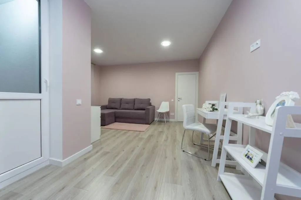 Чудесная 2 Комнатная Квартира Люкс Уровня Теремки Kyiv Apartment